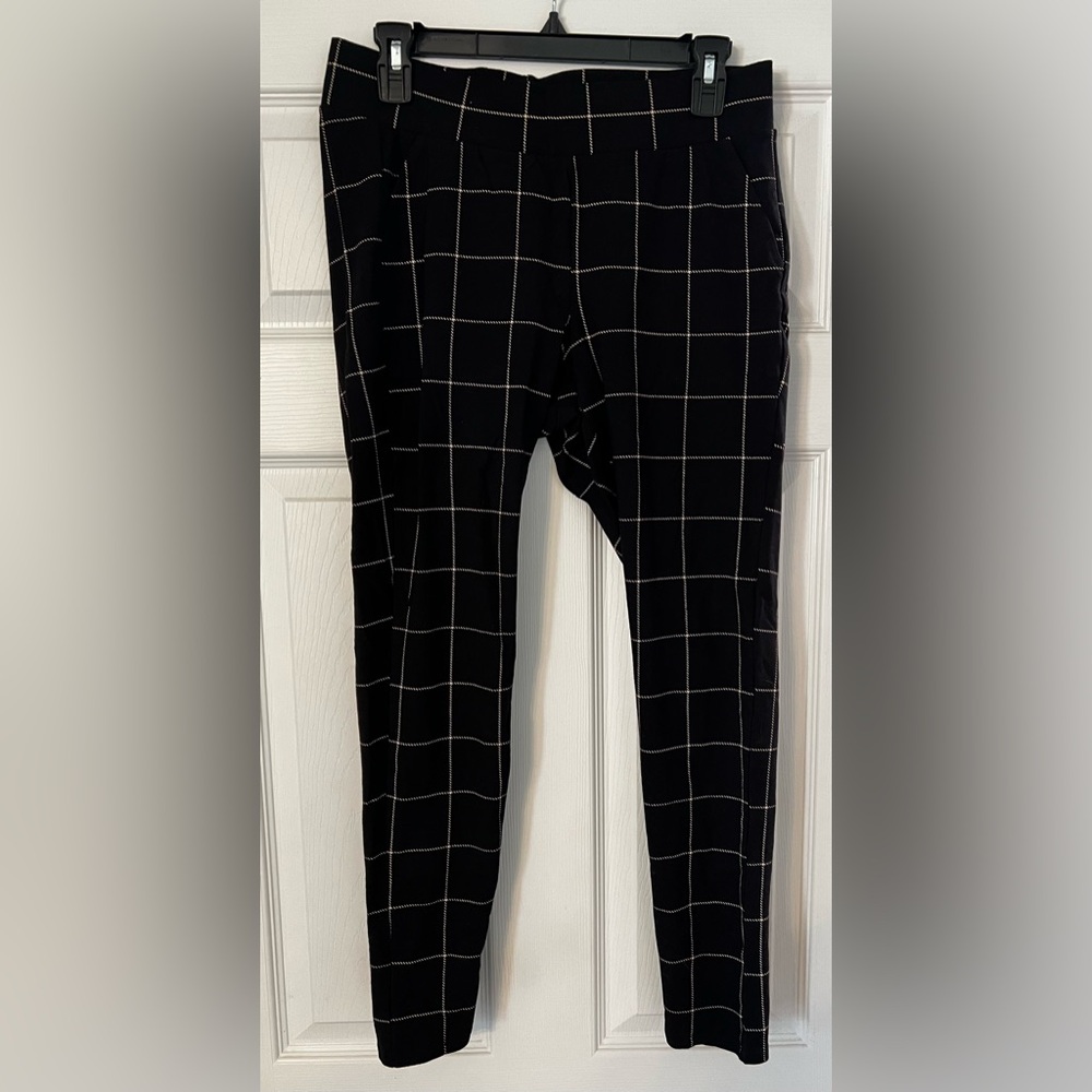 Torrid Black Pants with White Grid Pattern